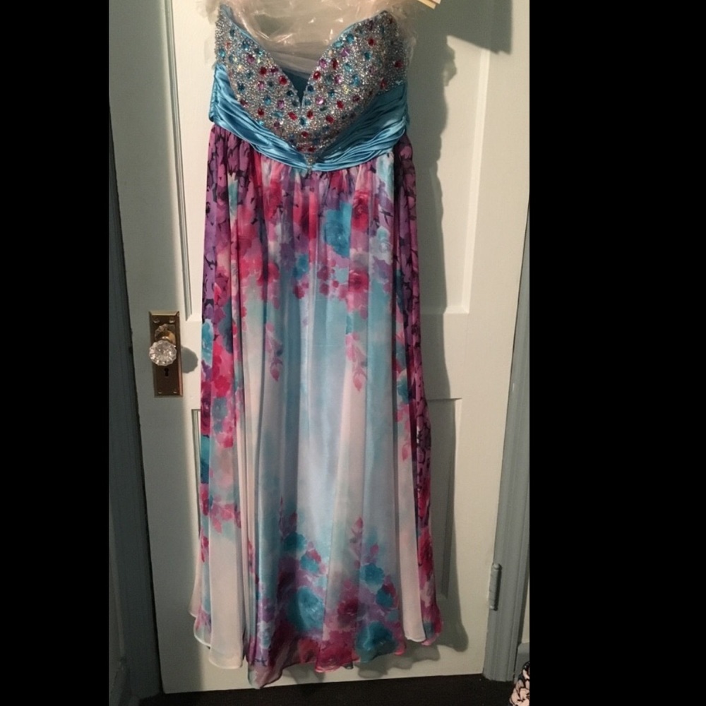 Prom dress